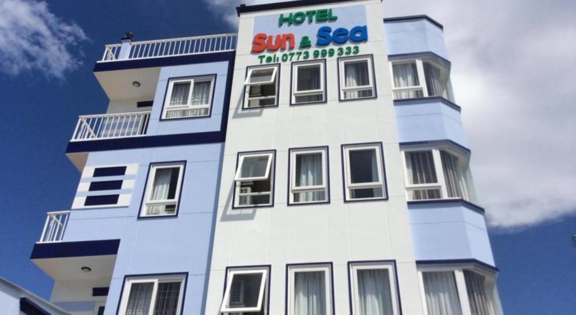 Sun & Sea Hotel Phu Quoc Bagian luar foto
